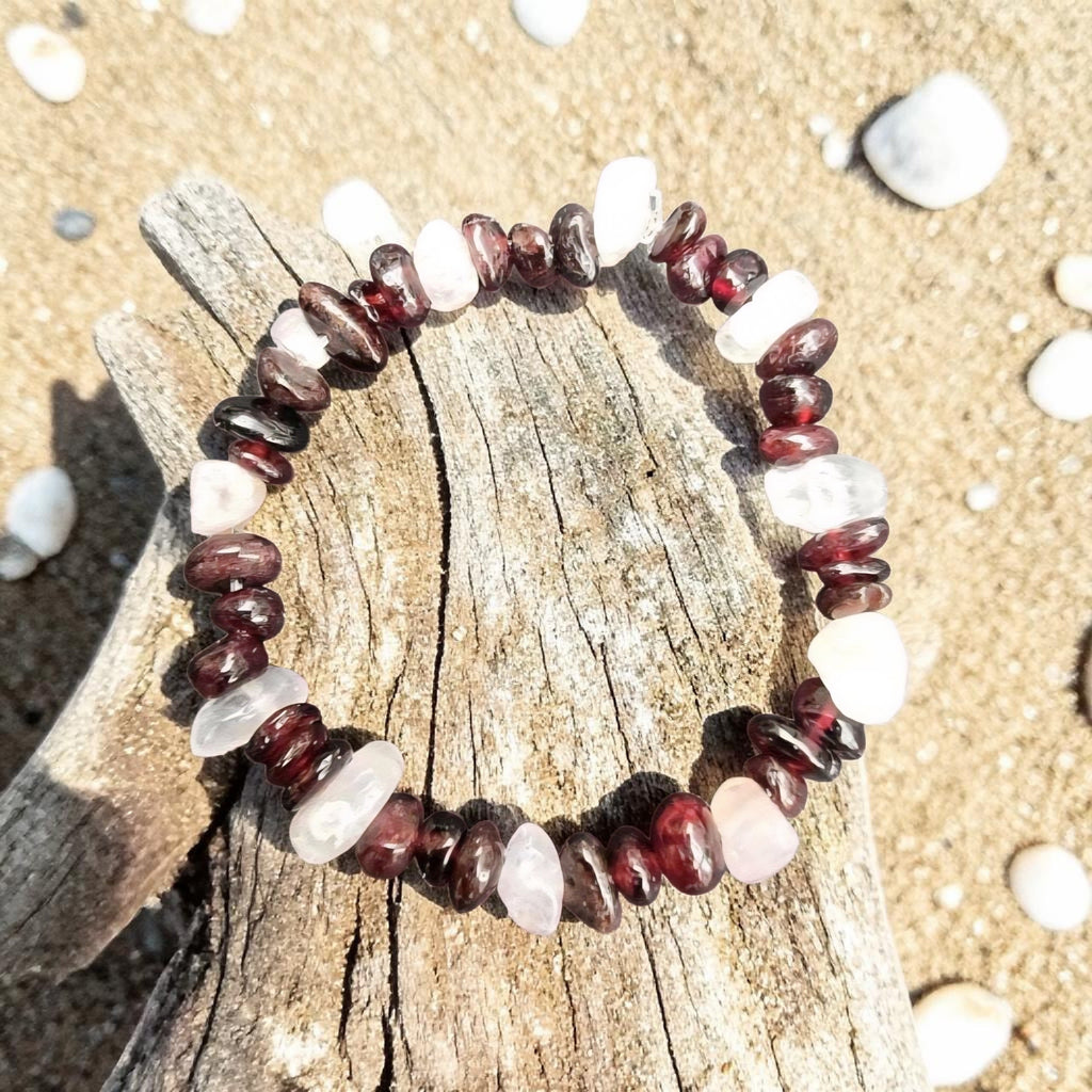 Passion & Heart Healing Crystal Bracelet - Garnet & Rose Quartz - Love, Strength & Emotional Healing Jewellery