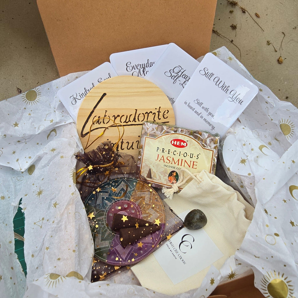 Crystal Affirmation Box | Labradorite, Citrine, Black Tourmaline & Selenite