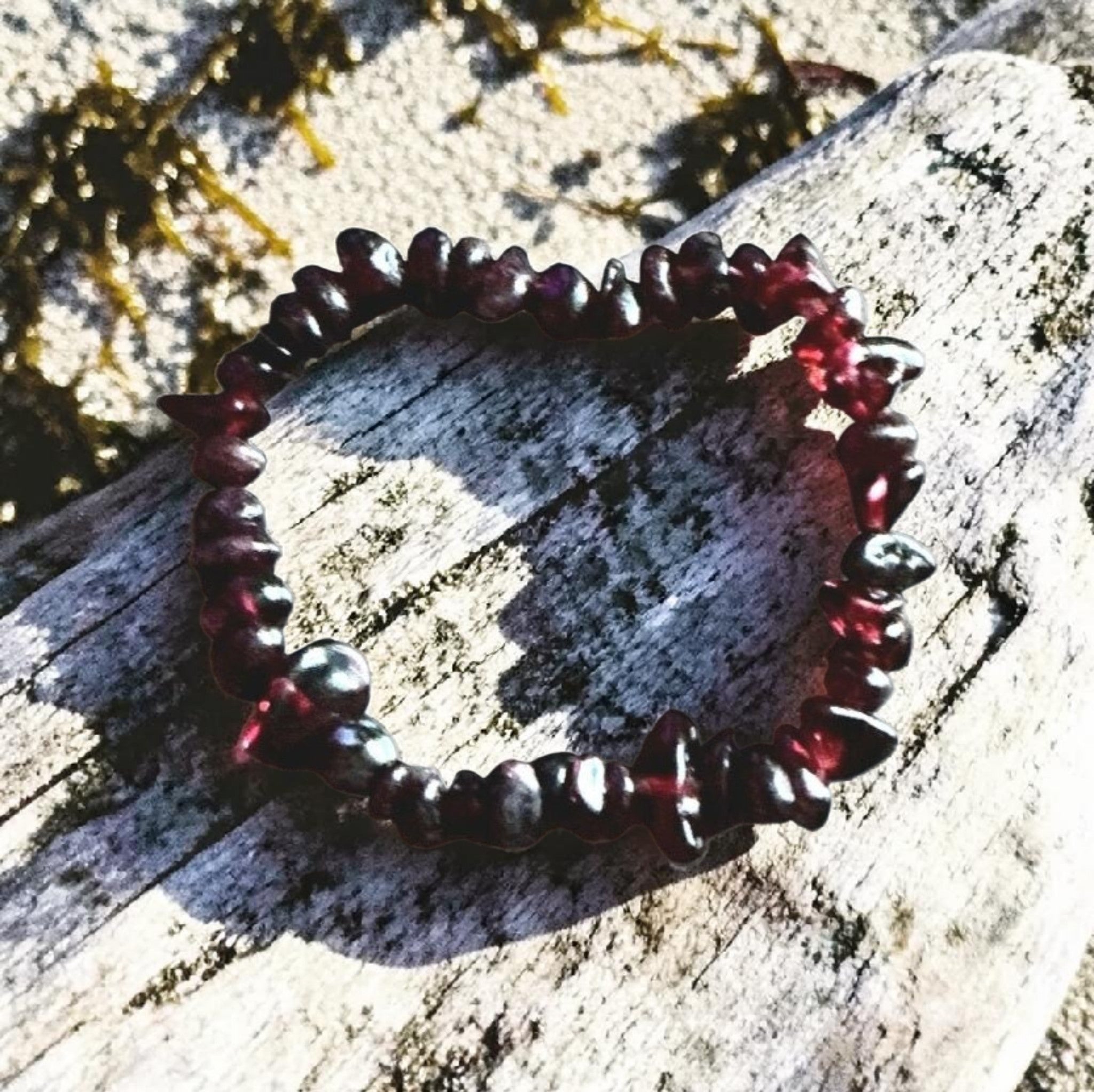 Natural Garnet Chip Bracelet - January Birthstone Bracelet - Passion, Strength & Protection Crystal Jewellery