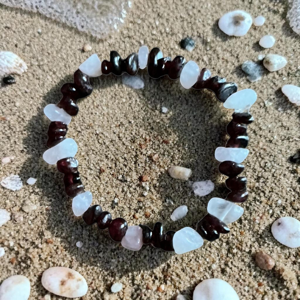 Garnet & Rose Quartz Bracelet - Love, Passion & Emotional Healing Crystal Jewellery - Handmade Chip Bracelet