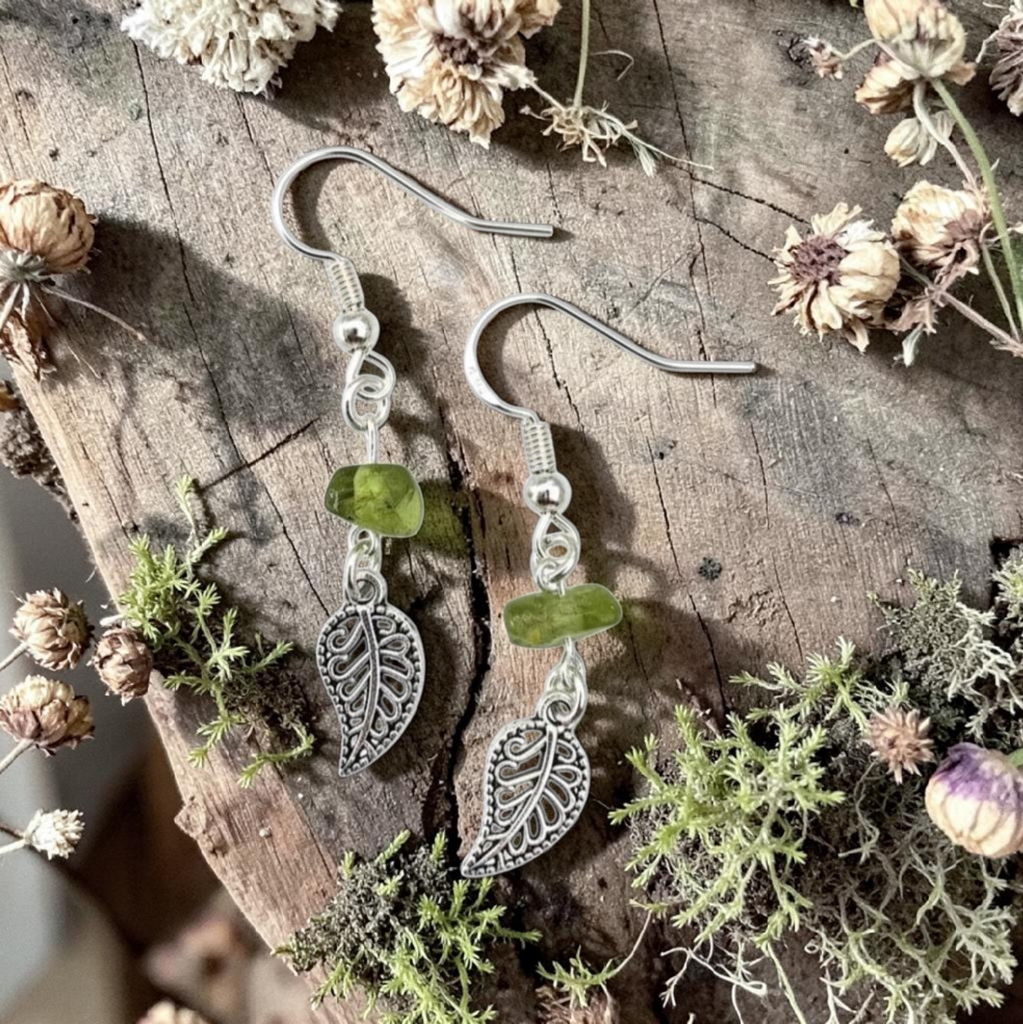 Peridot Leaf Earrings - Green Crystal Earrings - Nature Inspired Jewellery - August Birthstone Earrings - Healing Crystal Gift - Handmade Earrings