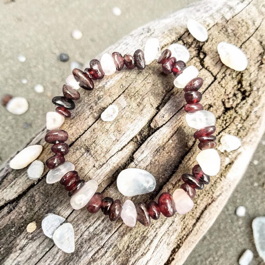 Passion & Heart Healing Crystal Bracelet - Garnet & Rose Quartz - Love, Strength & Emotional Healing Jewellery