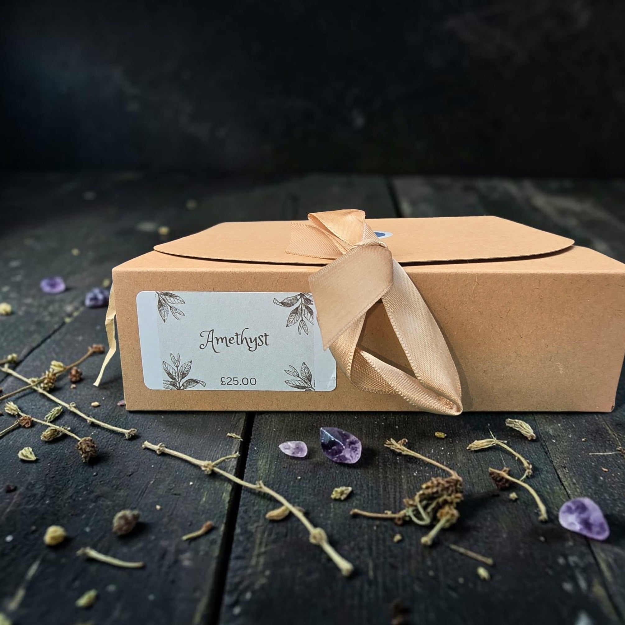 Amethyst Affirmation Box | Smoky Quartz, Green Aventurine, Black Tourmaline & Rose Quartz